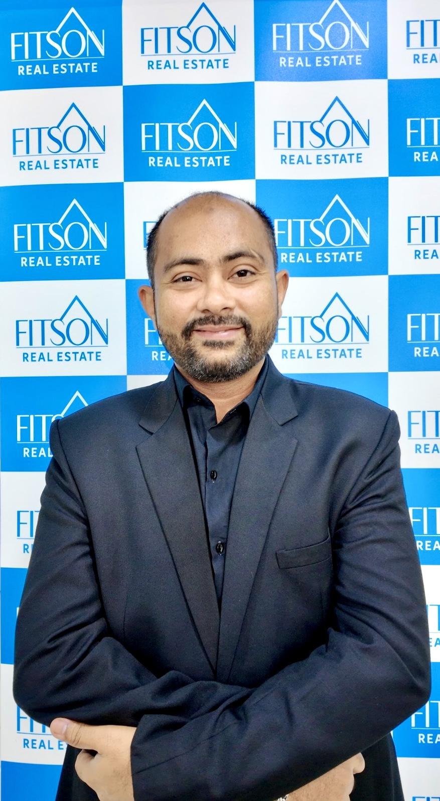 MUHAMMAD TALHA SENIOR PROPERTY CONSULTANT & TEAM LEADER